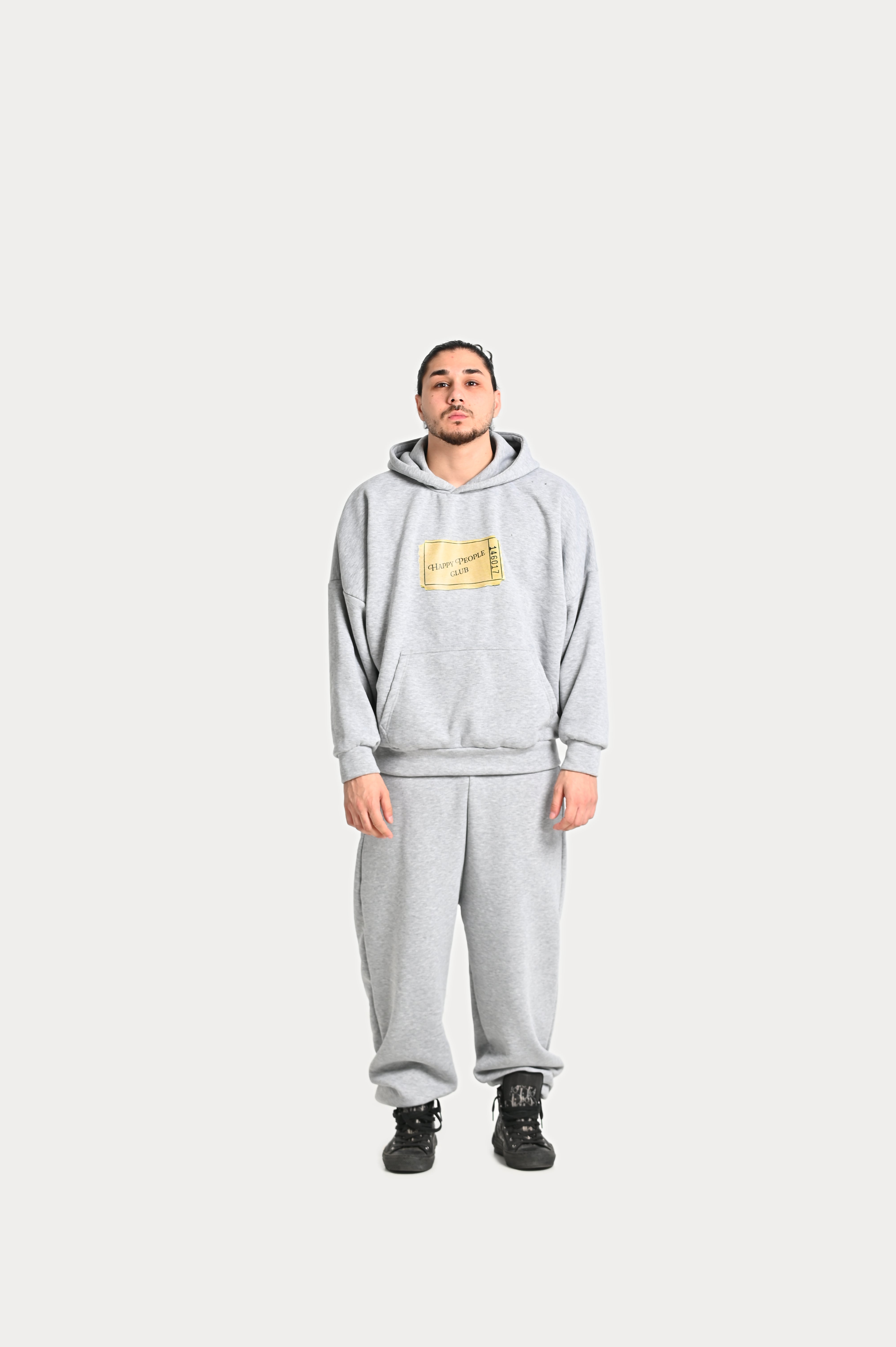 "HAPPY PEOPLE CLUB" HOODIE - GREY