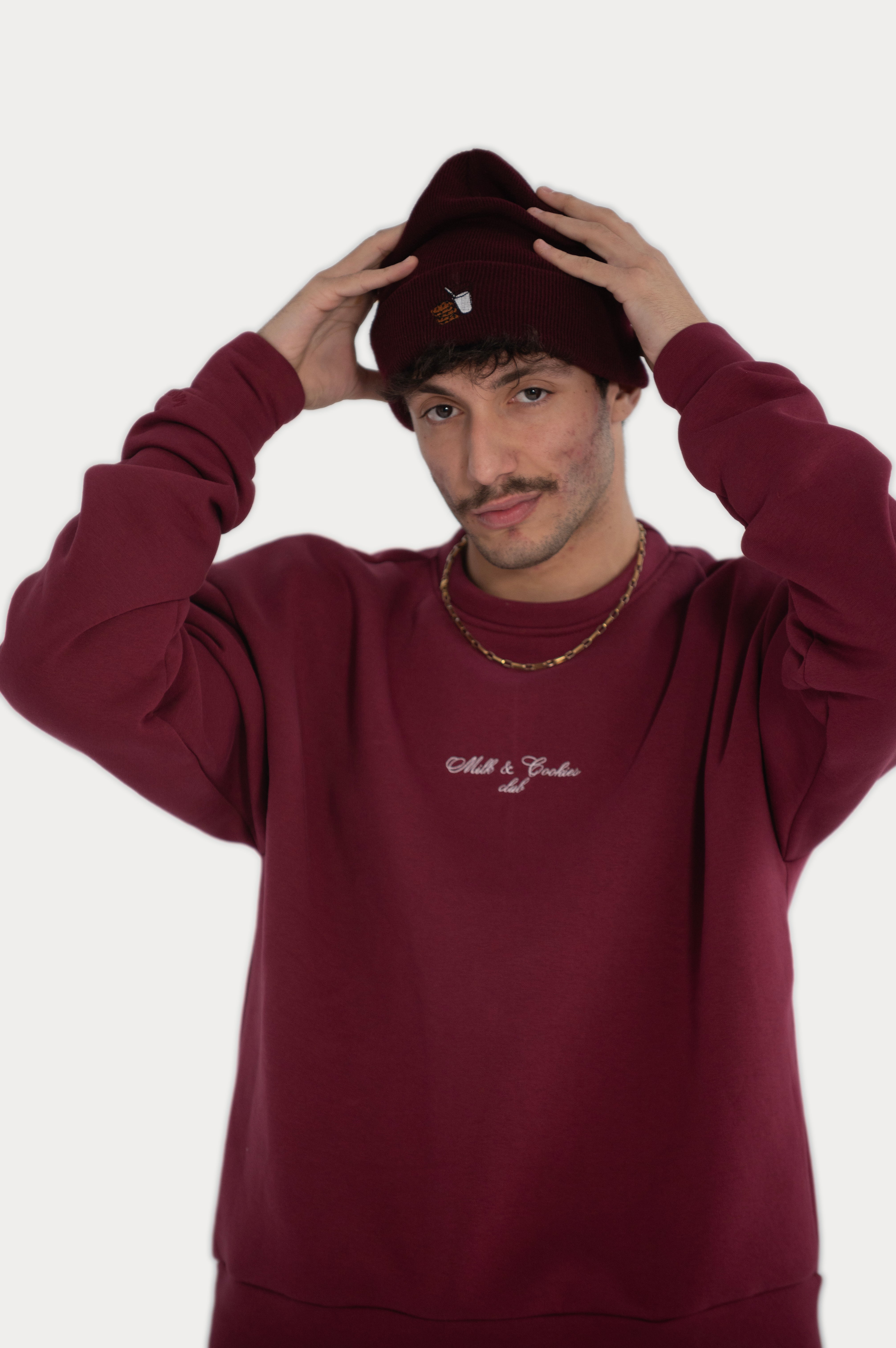"MILK AND COOKIES CLUB" BEANIE - BURGUNDY